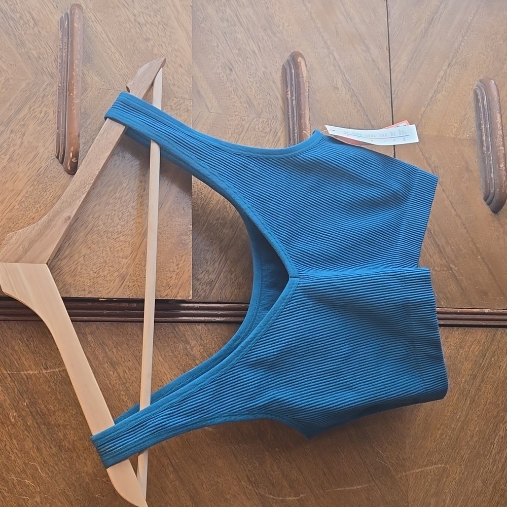 NWT Colsie bralette